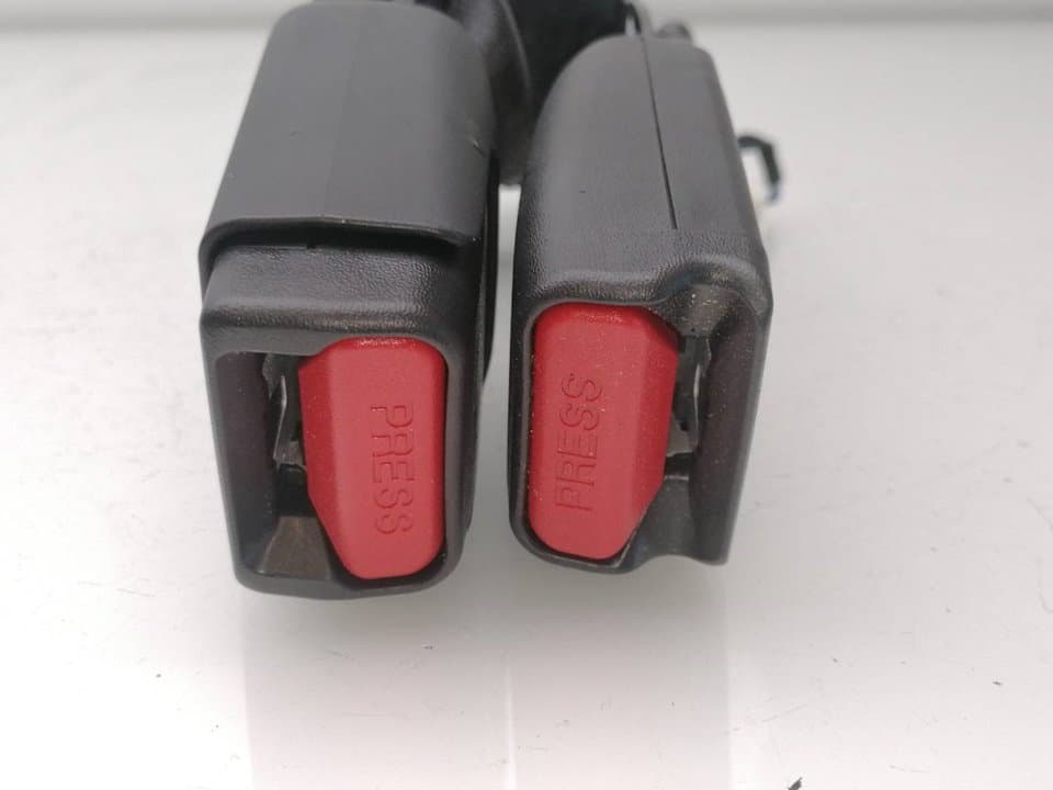 Pretensor trasero derecho HONDA CR-V 2