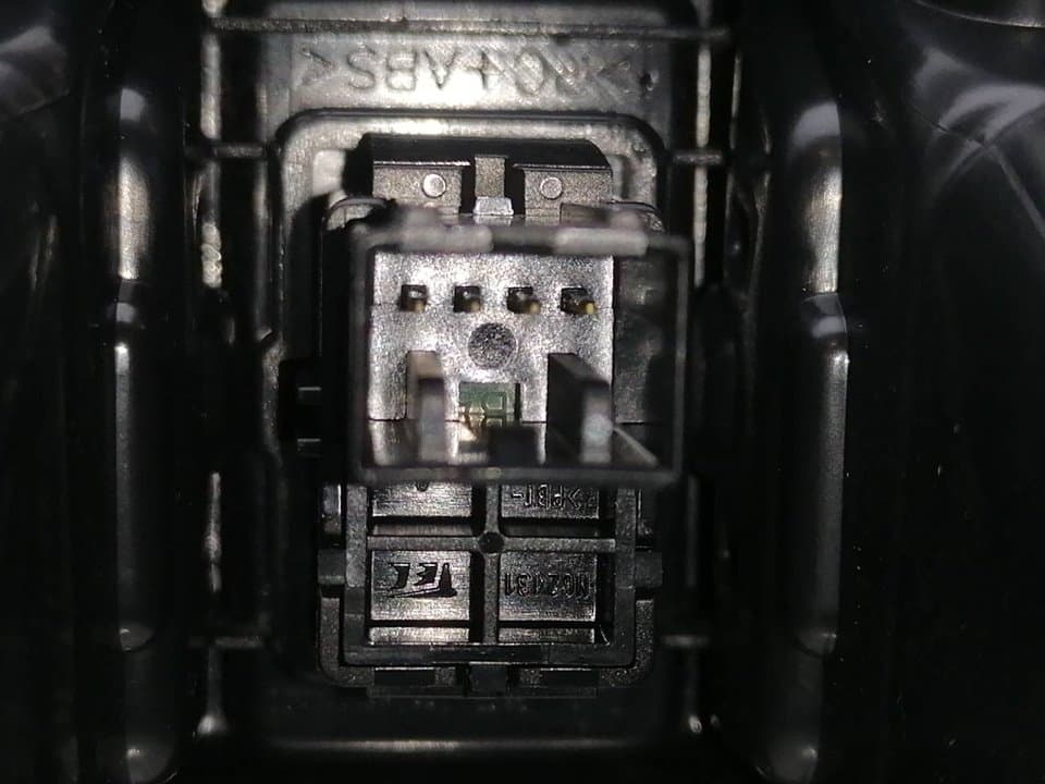Recambio HONDA CR-V ref. 77612TLAA01ZA 4