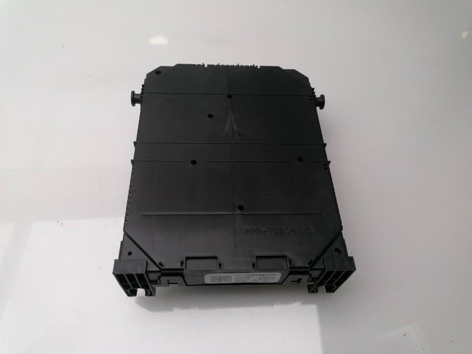 Caja reles / fusibles CITROEN C4 GRAND PICASSO 3