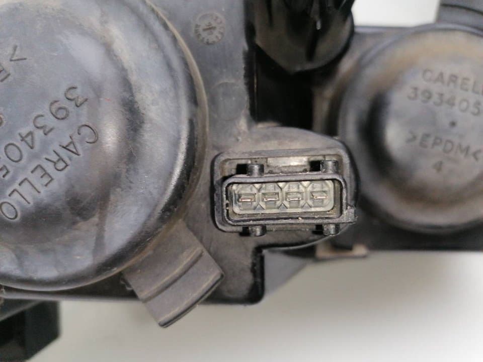 Faro izquierdo OPEL VECTRA B BERLINA 4