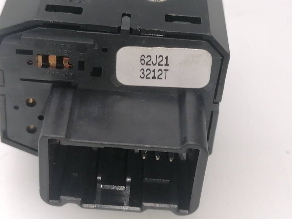Mando retrovisor SUZUKI IGNIS (/MF) 3