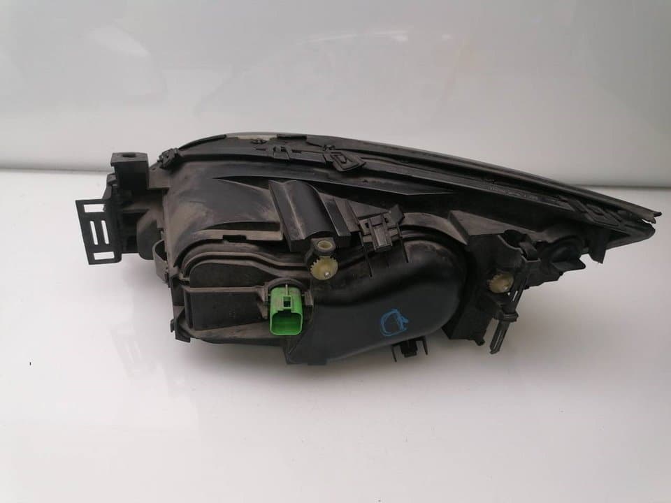 Faro derecho FORD MONDEO BERLINA/FAMILIAR (FD) 4
