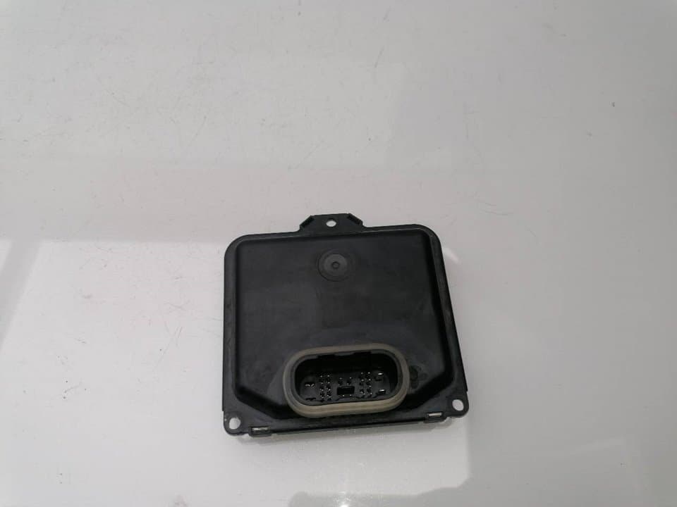 Centralita faros xenon AUDI Q2 (GAB)