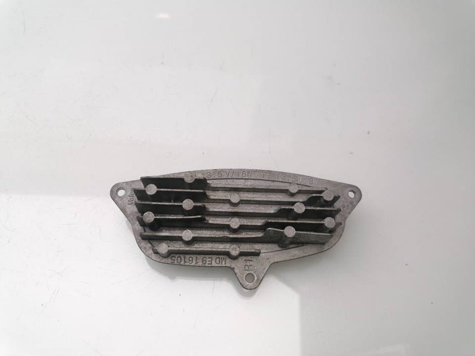 Centralita faros xenon AUDI Q2 (GAB)