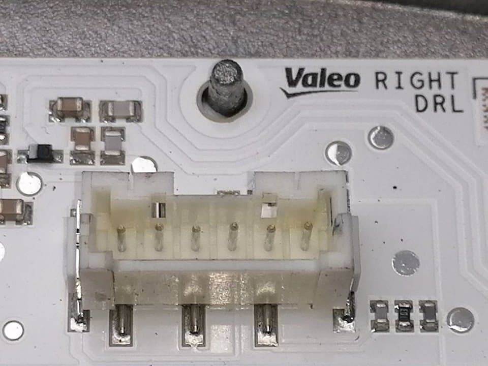 Centralita faros xenon AUDI Q2 (GAB) 2