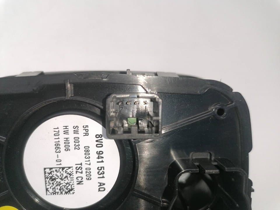 Mando luces AUDI Q2 (GAB) 3