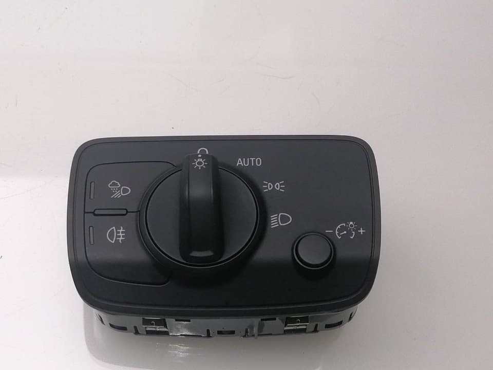 Mando luces AUDI Q2 (GAB)