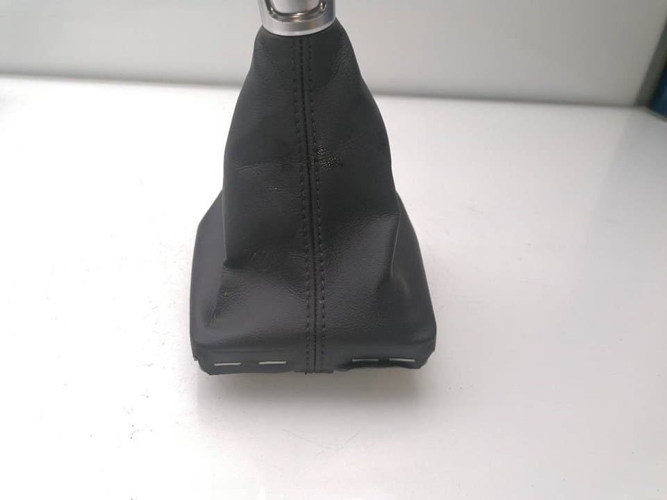 Guarnecidos palanca cambio AUDI Q2 (GAB) 2