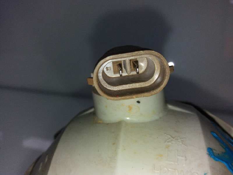Faro antiniebla derecho HYUNDAI ACCENT (LC) 3