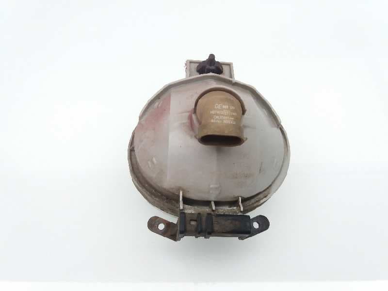 Faro antiniebla izquierdo HYUNDAI ACCENT (LC) 3