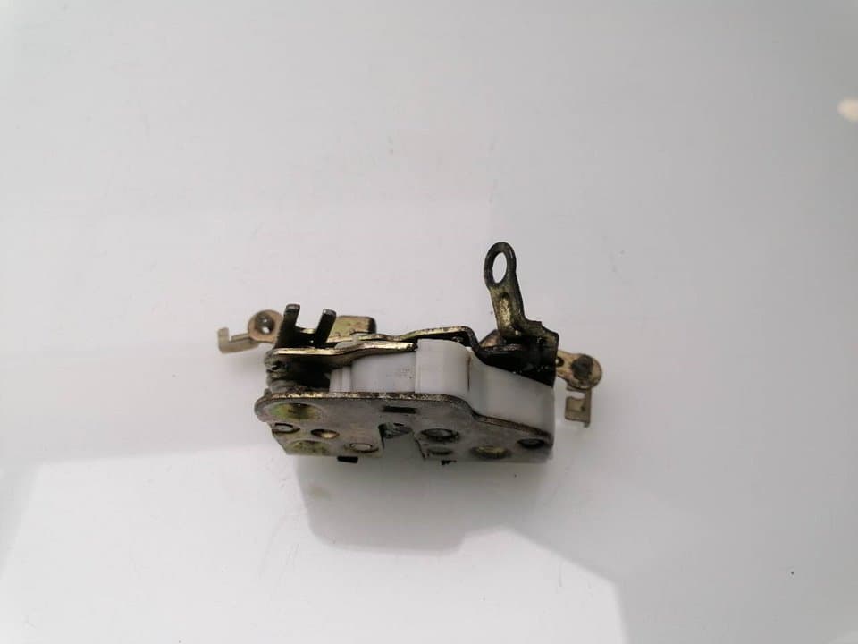 Cerradura puerta trasera izquierda NISSAN PATROL (K/W260) 2