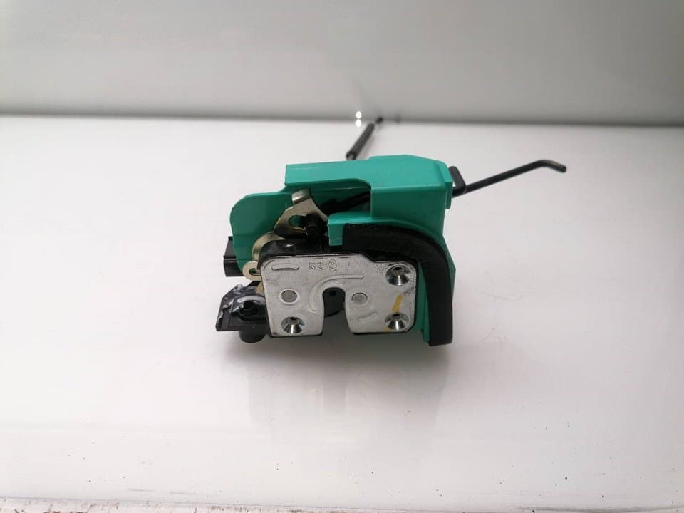 Cerradura puerta trasera izquierda HYUNDAI I10