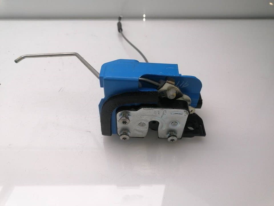 Cerradura puerta delantera derecha HYUNDAI I10