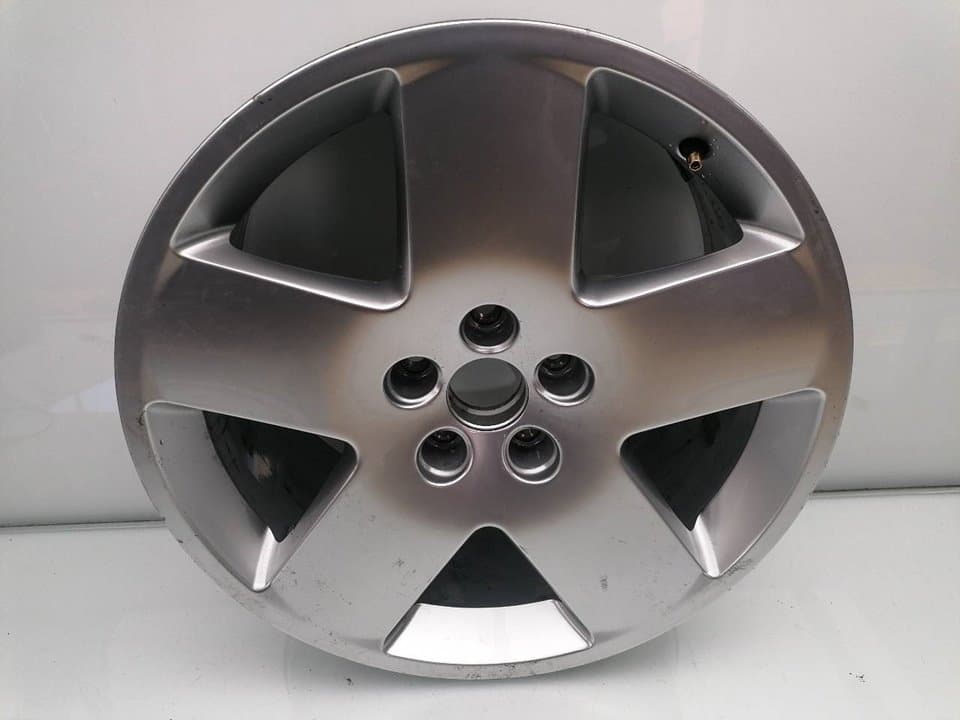 Llanta AUDI A8 (4E2)