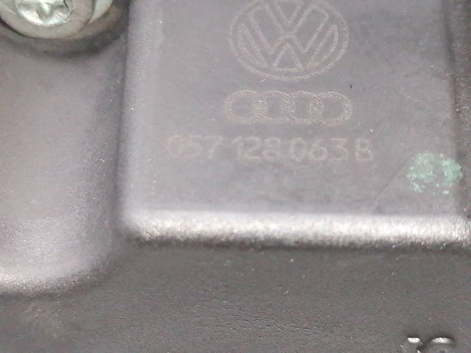 Caja mariposa AUDI A8 (4E2) 4