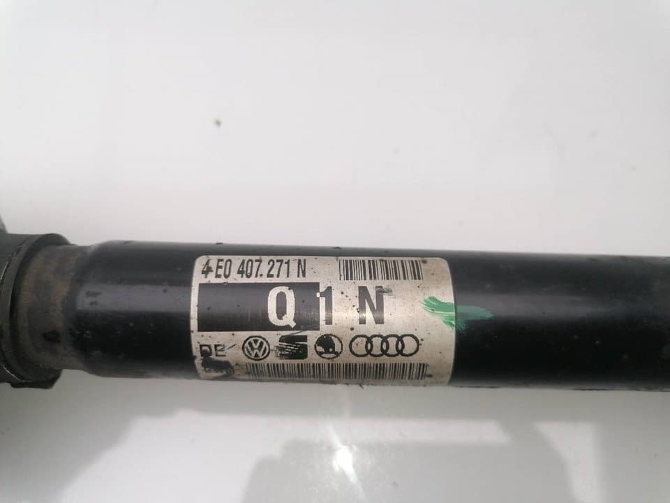 Transmision delantera izquierda AUDI A8 (4E2) 3