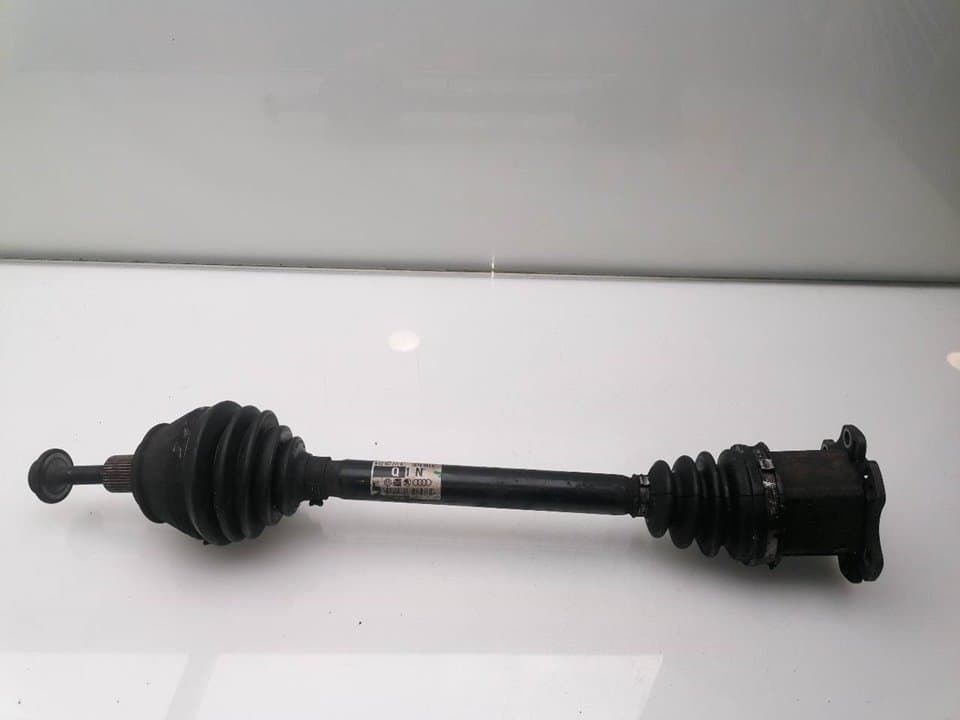 Transmision delantera izquierda AUDI A8 (4E2)