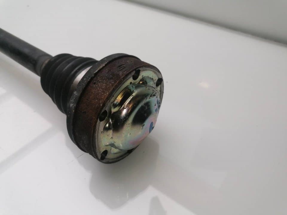 Transmision trasera izquierda AUDI A8 (4E2) 4