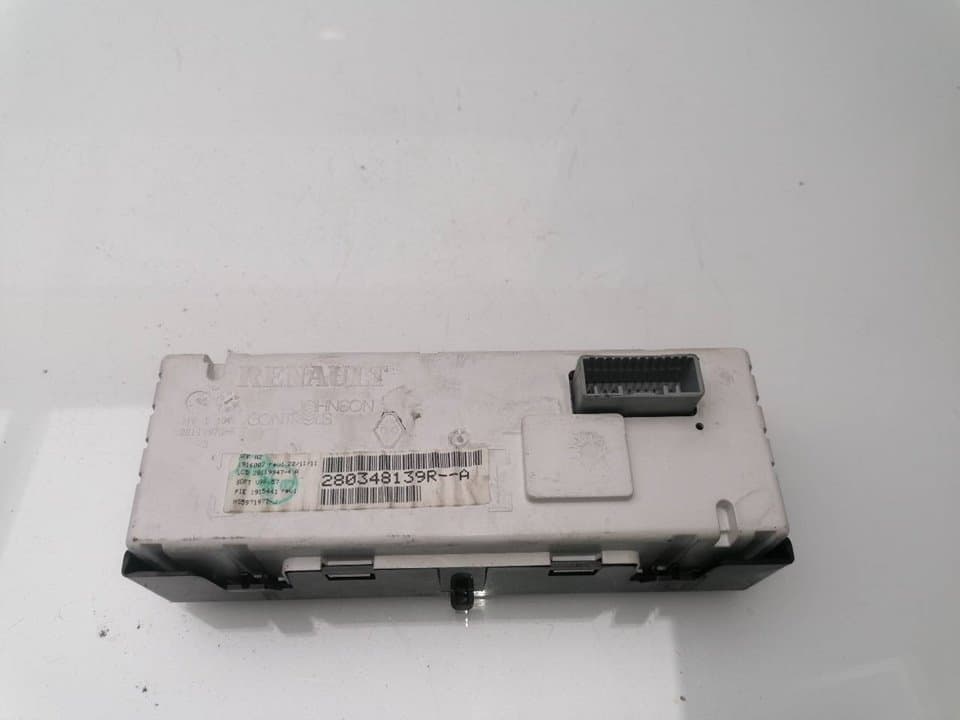 Pantalla multifuncion RENAULT TRAFIC COMBI 5
