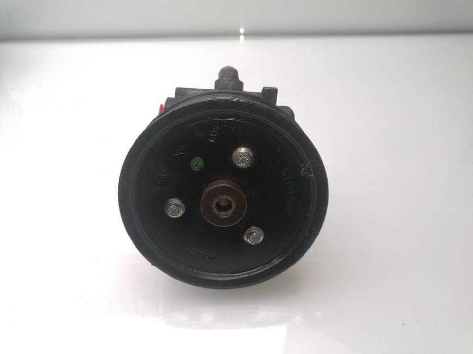 Bomba direccion RENAULT TRAFIC COMBI 2