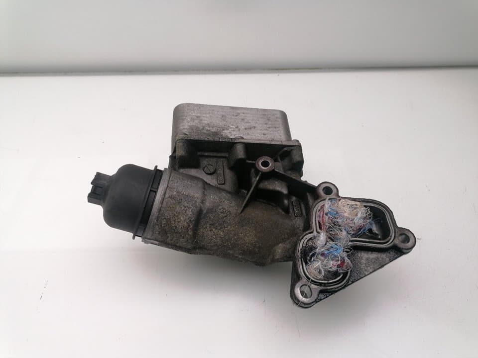 Soporte filtro aceite RENAULT TRAFIC COMBI