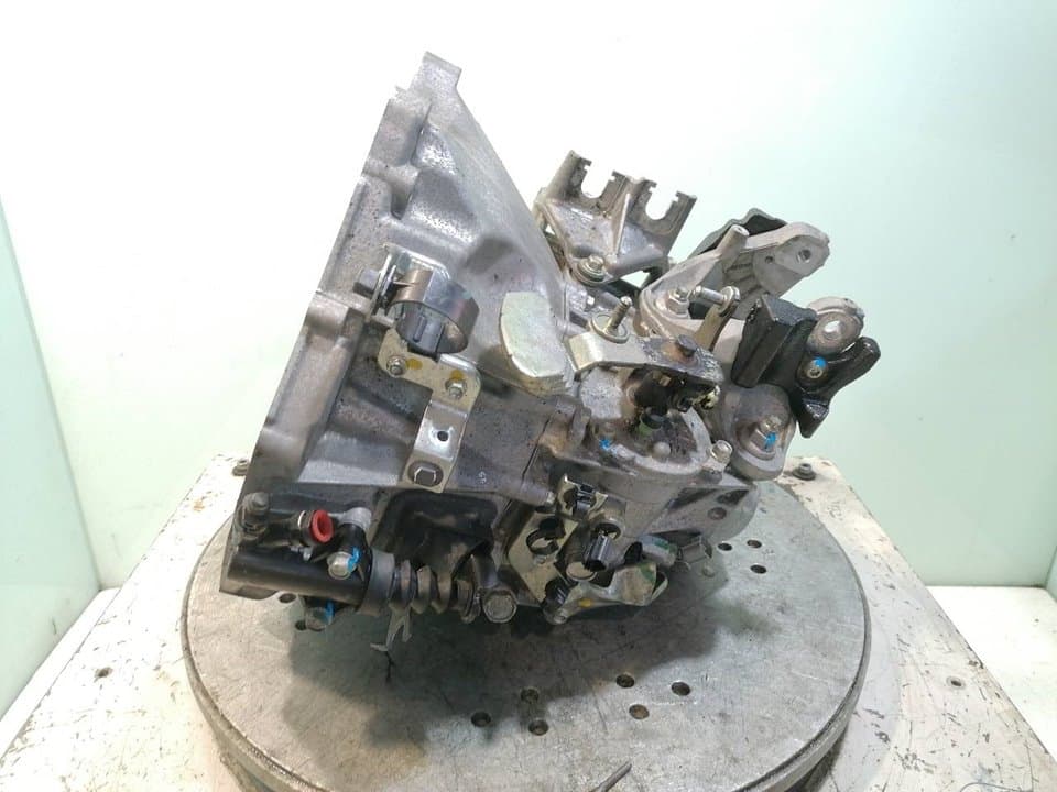 Caja cambios MAZDA 3 LIM 2