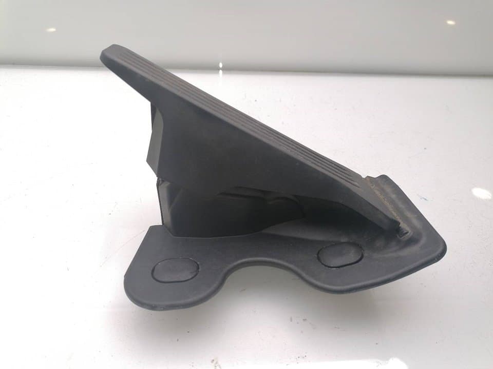 Pedal acelerador MAZDA 3 LIM 3
