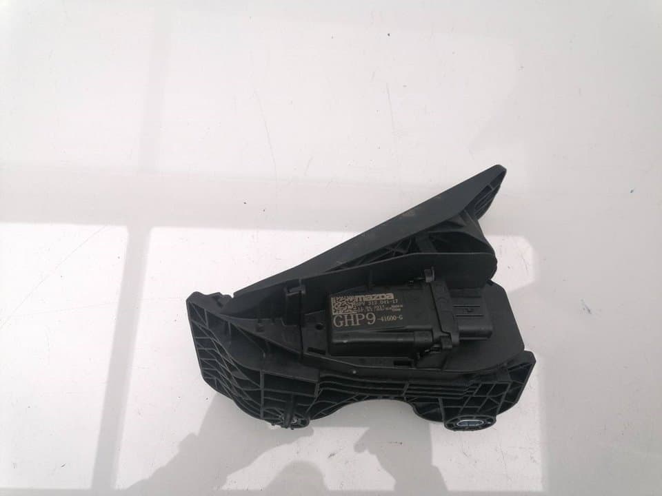 Pedal acelerador MAZDA 3 LIM 2