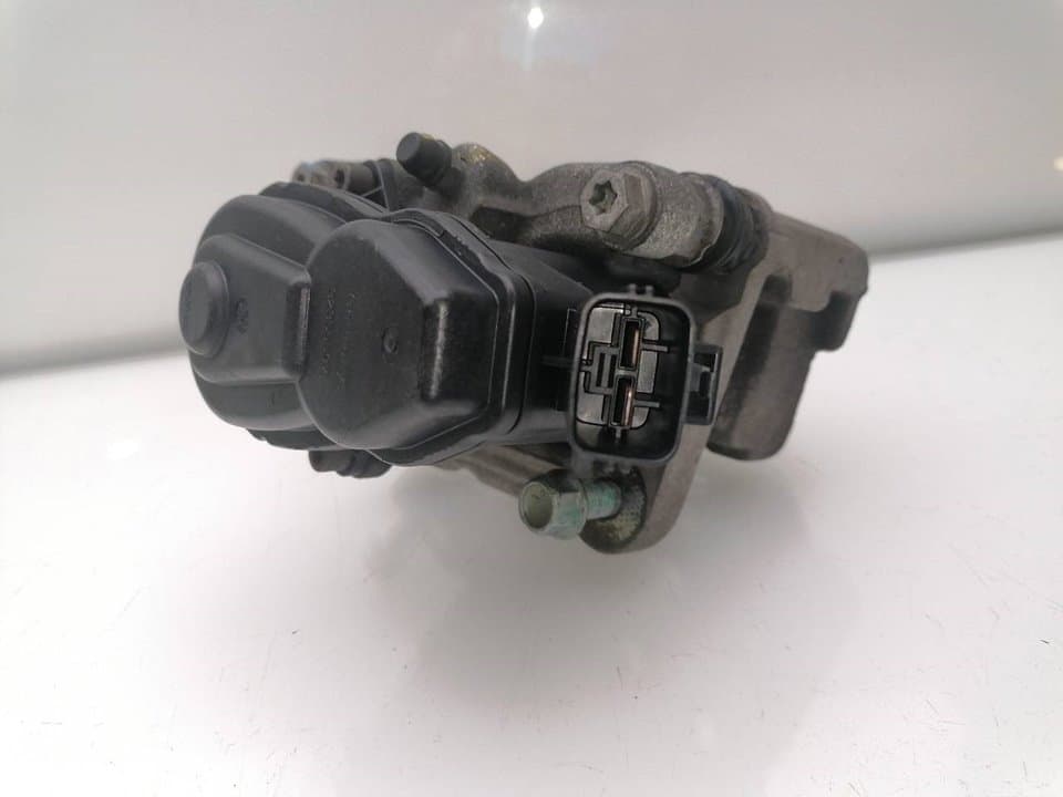 Recambio MAZDA 3 LIM ref. 32355597 3