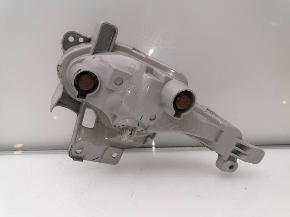 Recambio MAZDA 3 LIM ref. B63C51350 2