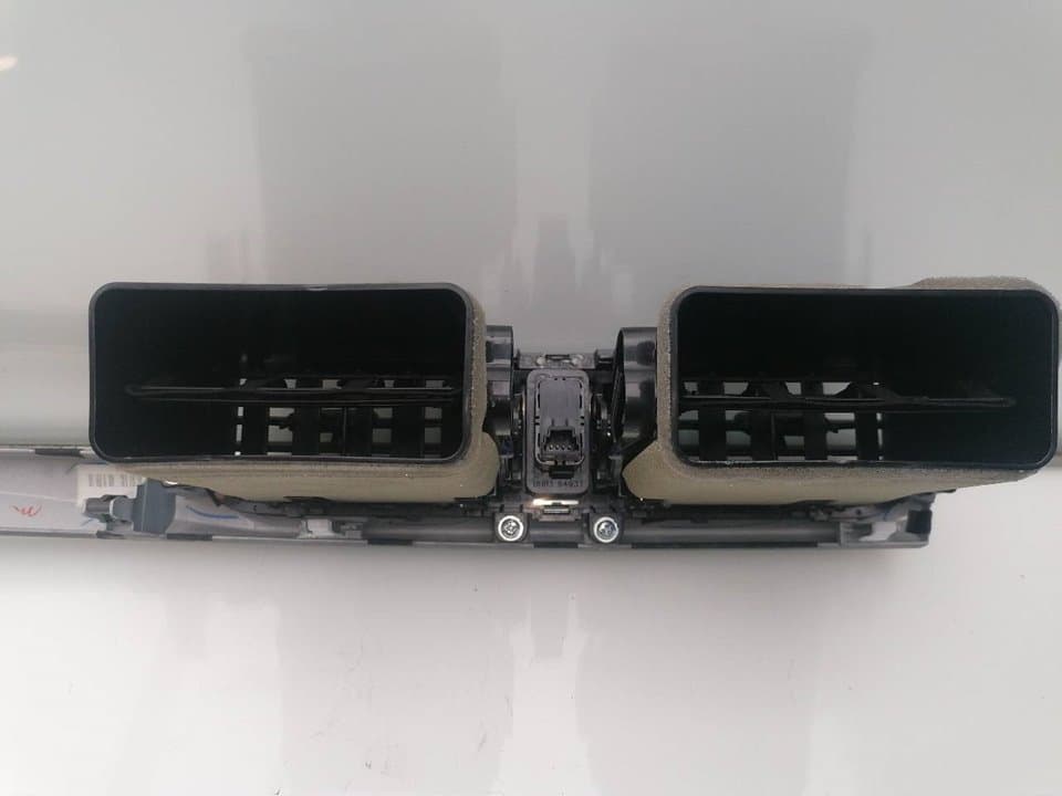 Recambio MAZDA 3 LIM ref. BADF5515002 3