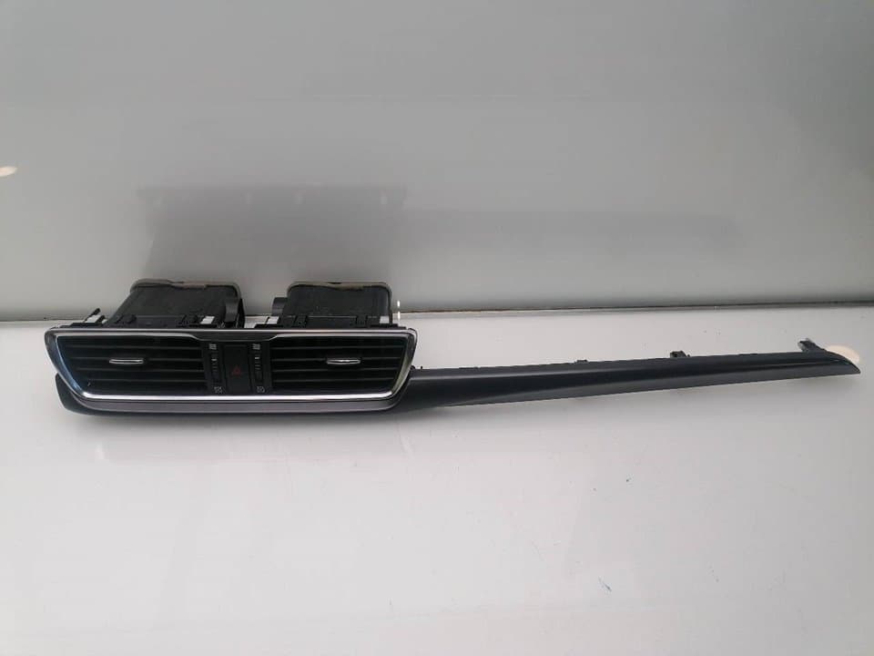 Recambio MAZDA 3 LIM ref. BADF5515002