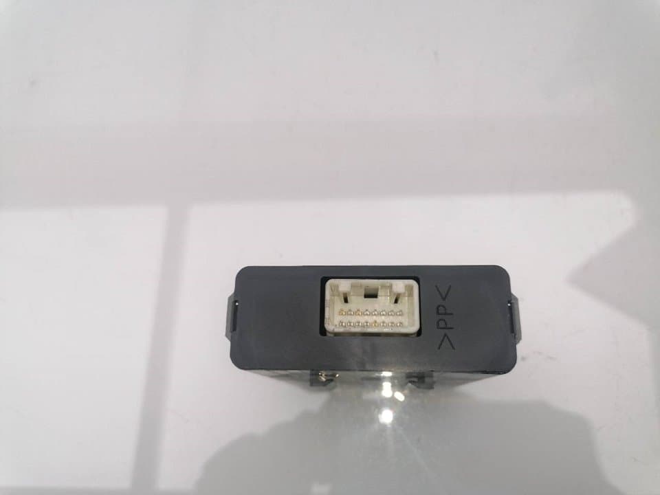Modulo electronico MAZDA 3 LIM 2