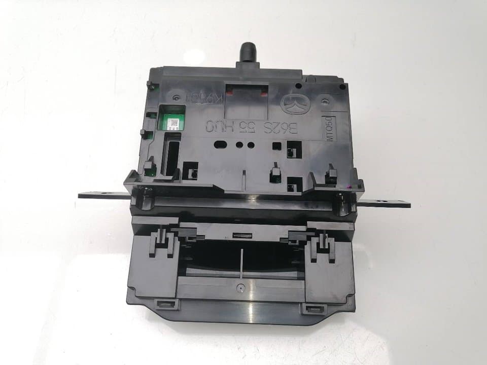 Pantalla multifuncion MAZDA 3 LIM 5