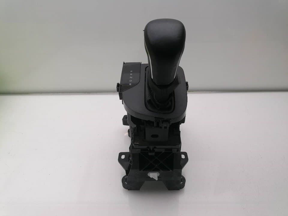 Palanca cambio TOYOTA YARIS (NCP1/NLP1/SCP1)
