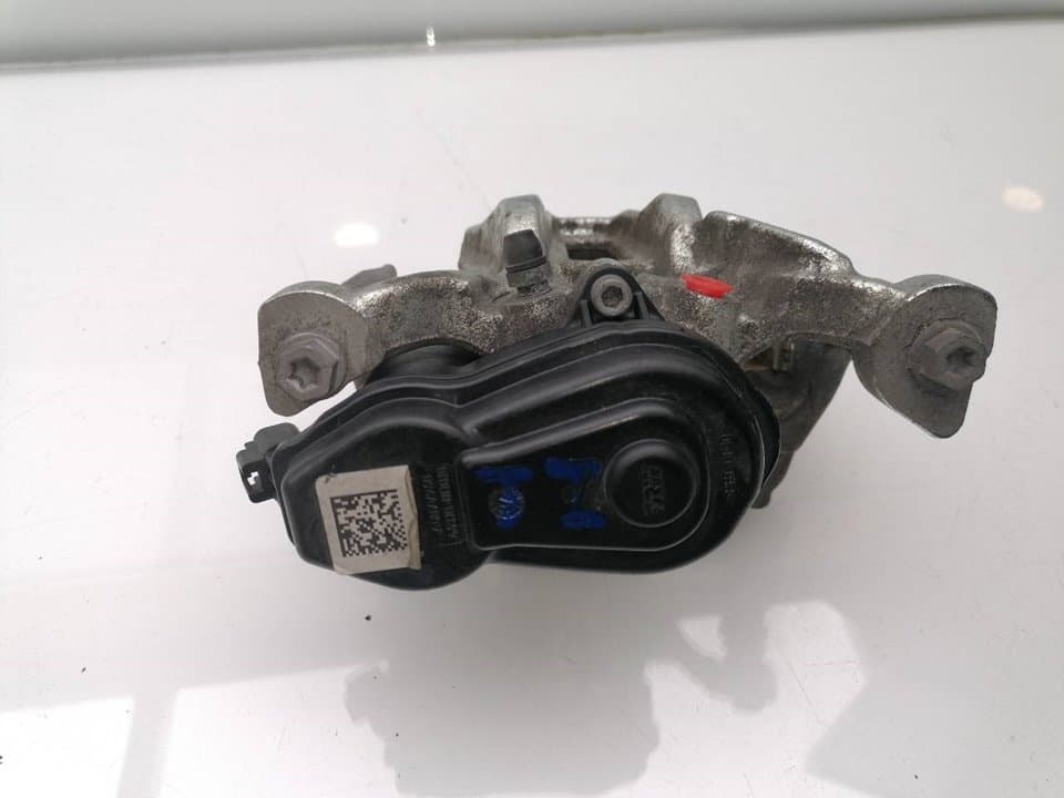 Recambio TOYOTA YARIS (NCP1/NLP1/SCP1) ref. 463100D010 2