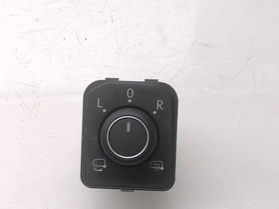 Mando retrovisor SEAT LEON ST (5F8)