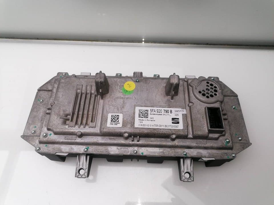 Cuadro instrumentos SEAT LEON ST (5F8) 5