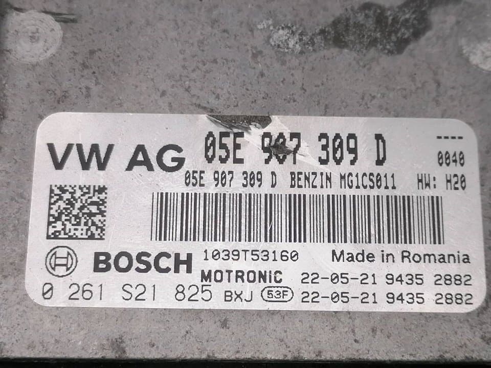 Centralita motor uce SEAT LEON ST (5F8) 3