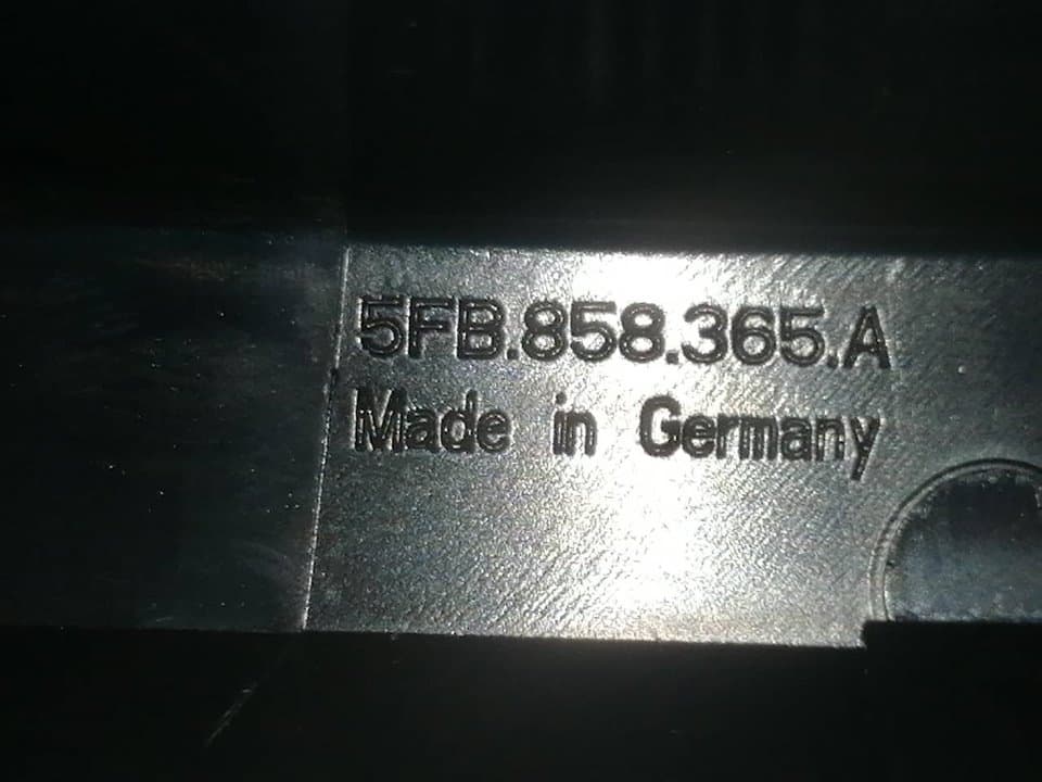 Plastico SEAT LEON ST (5F8) 3