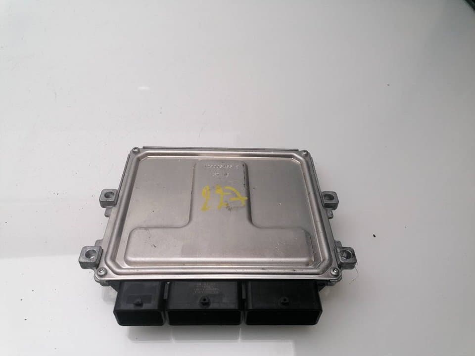 Centralita motor uce DACIA SANDERO 3