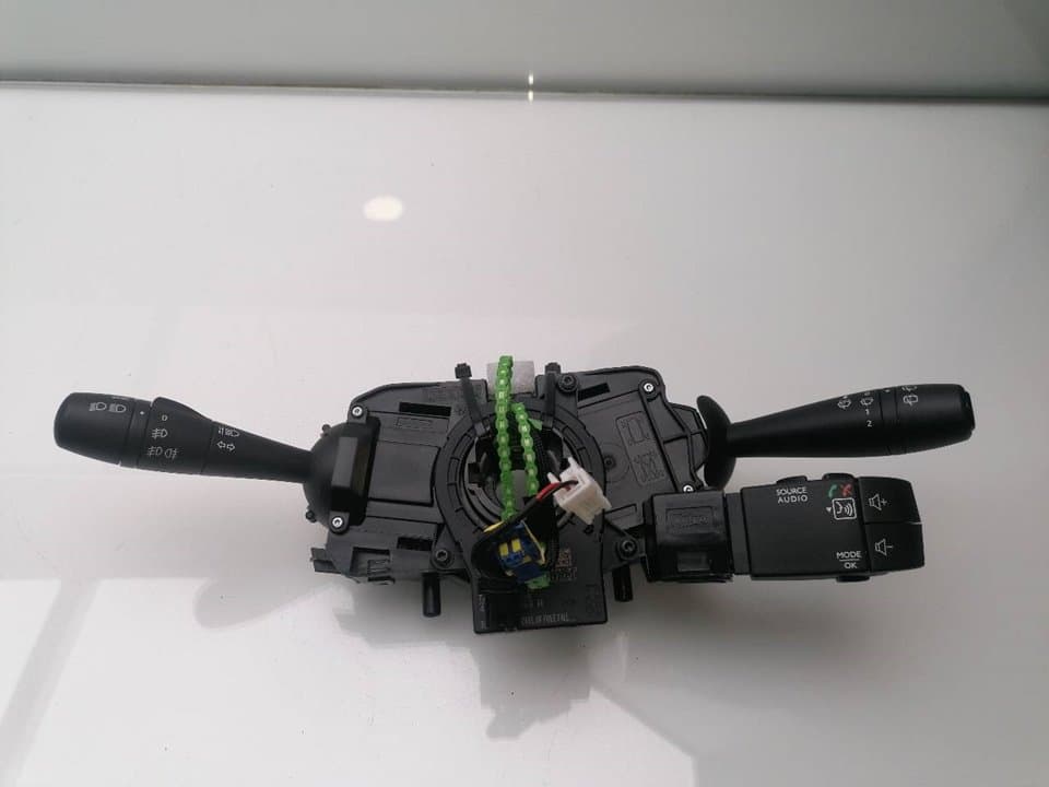 Mando multifuncion DACIA SANDERO