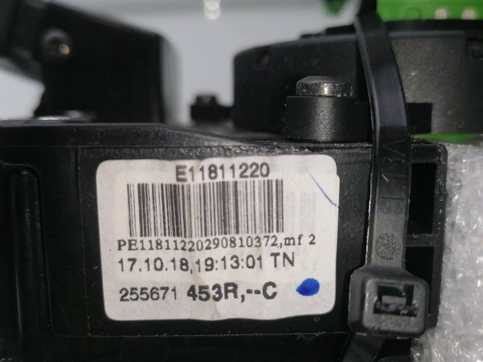 Mando multifuncion DACIA SANDERO 3