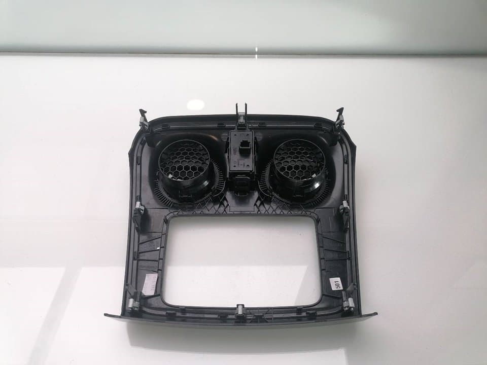 Recambio DACIA SANDERO ref. 682602924R 5