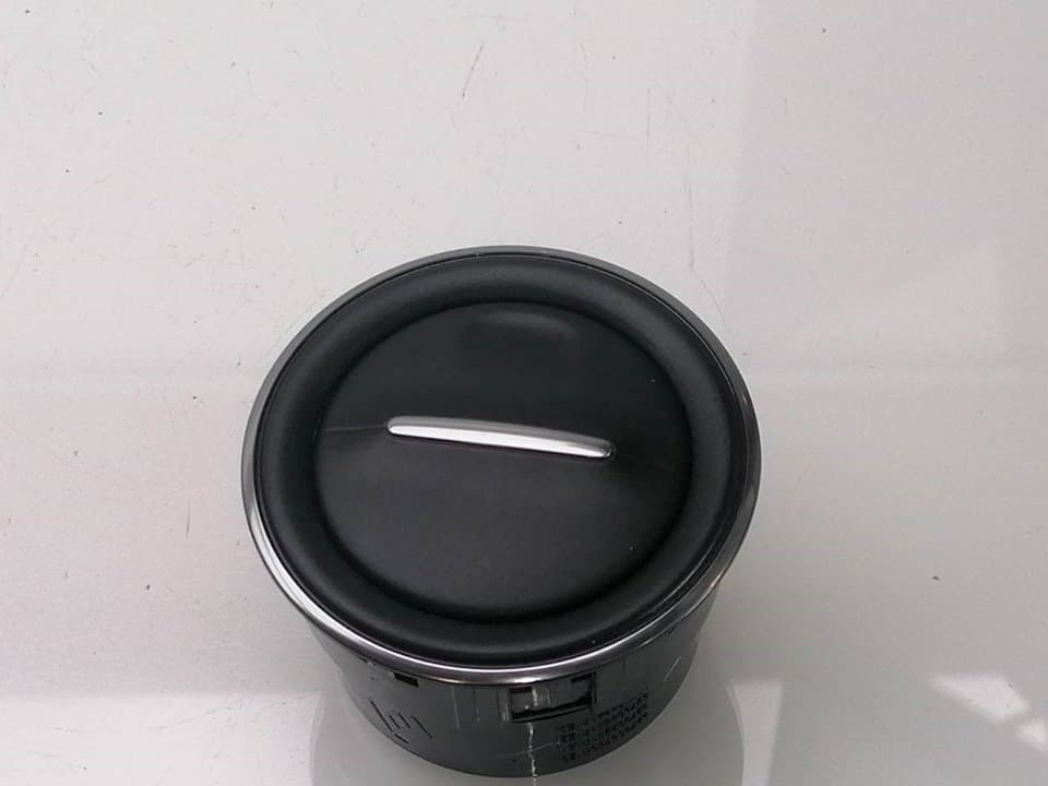 Recambio DACIA SANDERO ref. 687608758R