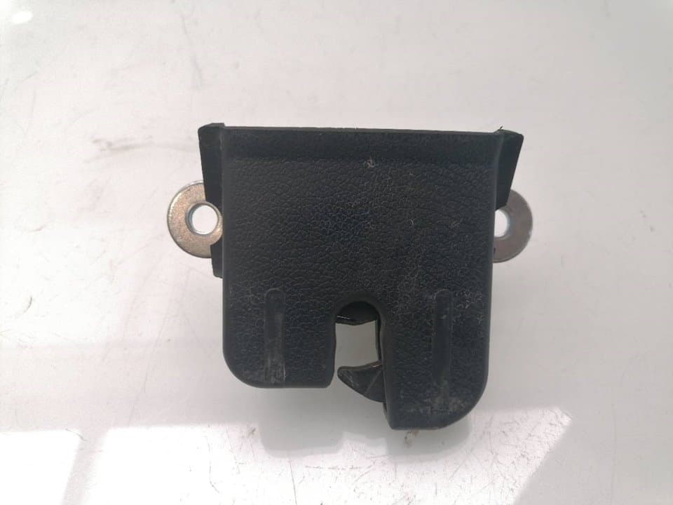 Cerradura maletero / porton VOLKSWAGEN GOLF VII LIM. 4