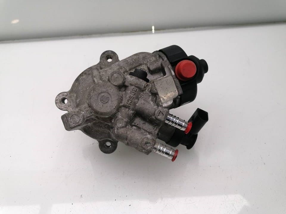 Bomba inyeccion VOLKSWAGEN GOLF VII LIM. 2