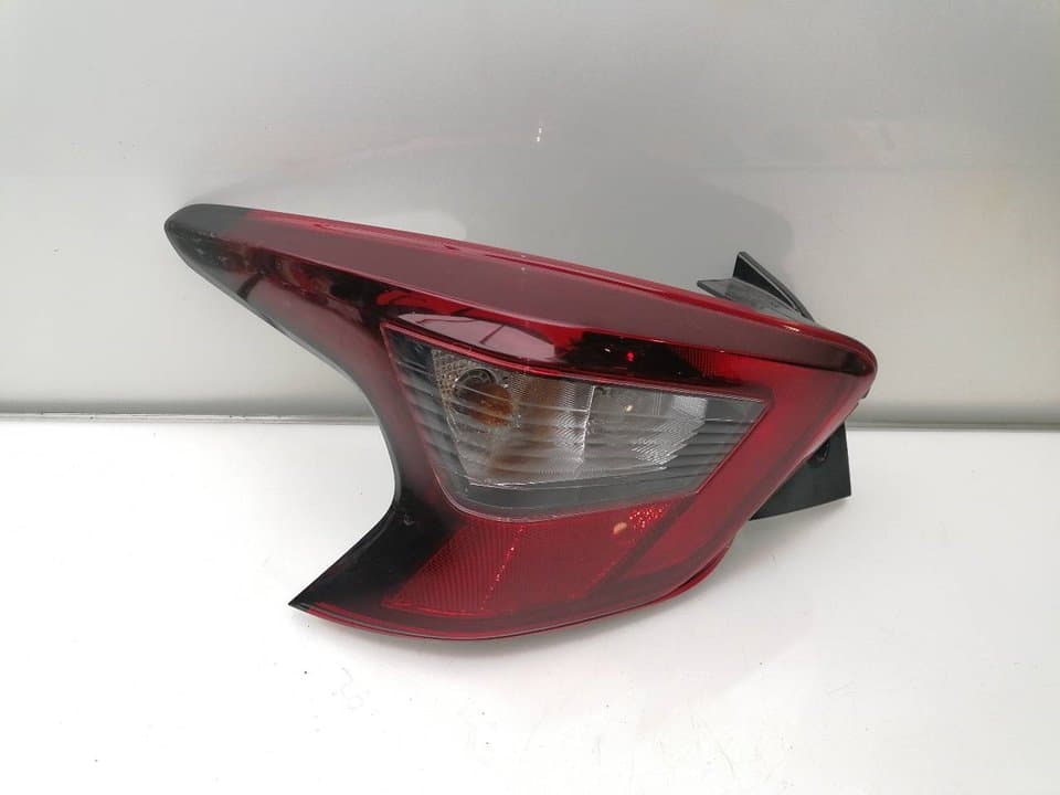 Piloto trasero izquierdo NISSAN MICRA V (K14)
