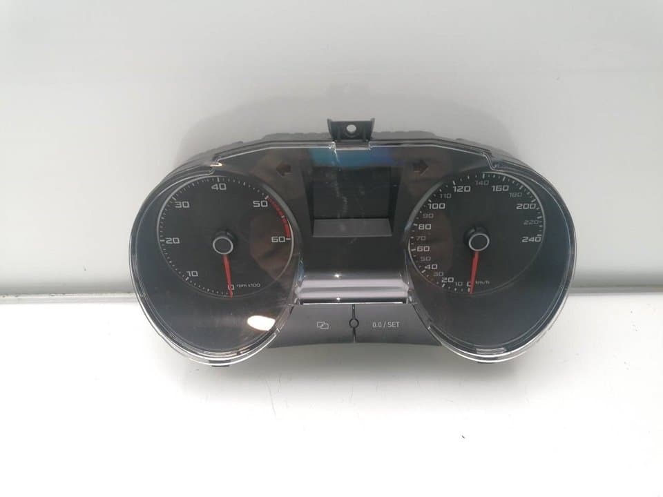 Cuadro instrumentos SEAT IBIZA (6K)