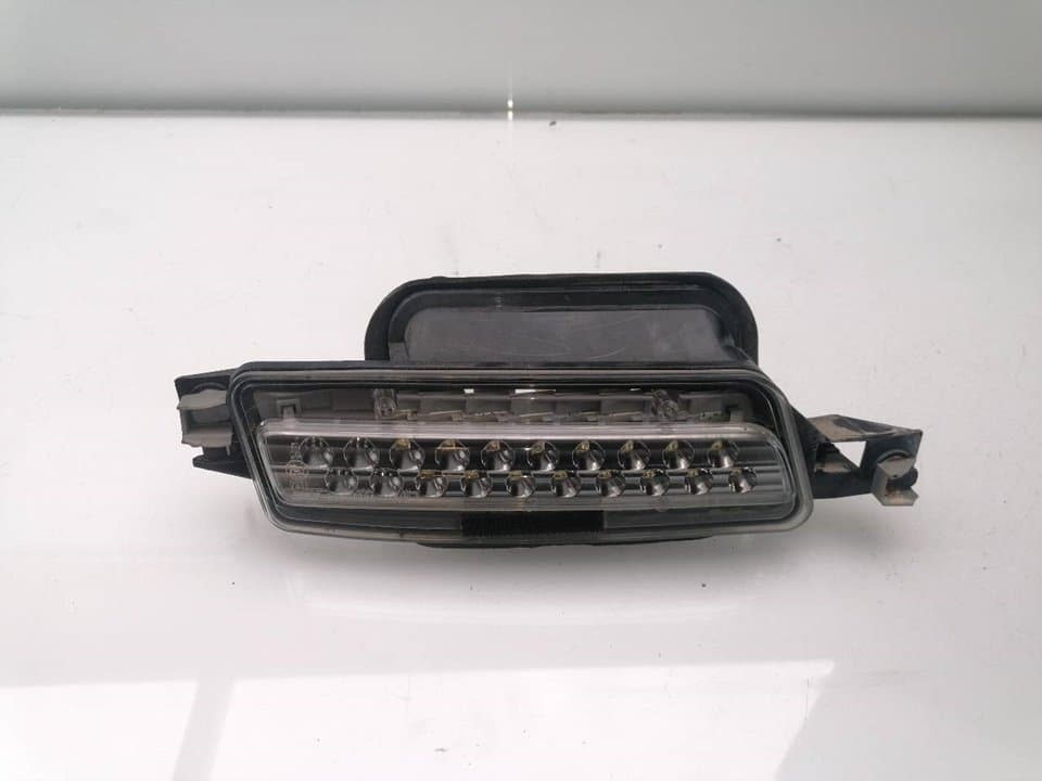Piloto trasero izquierdo SUBARU LEGACY BERL./FAMILIAR B11 (BD/BG)